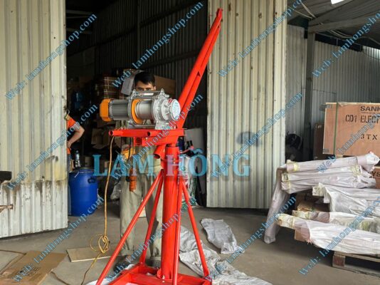 khung cẩu xoay 360 độ