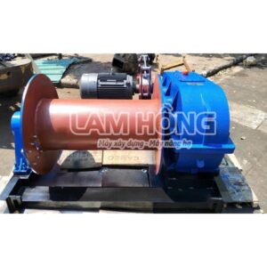 tời kéo mặt đất