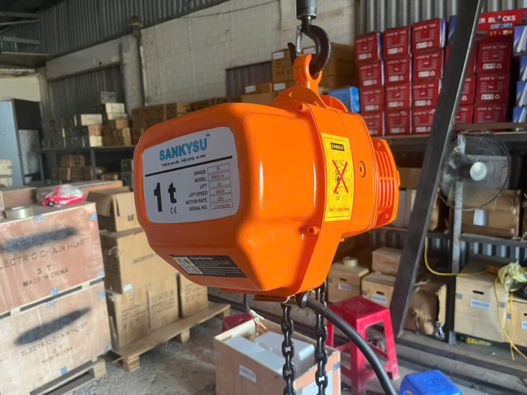 Pa lăng xích điện 1 tấn SANKYSU