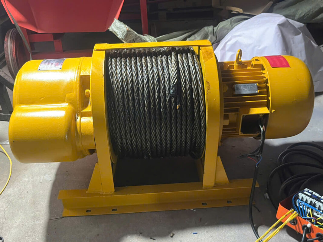 Tời điện 380V - Tời kéo mặt đất JM 10 tấn