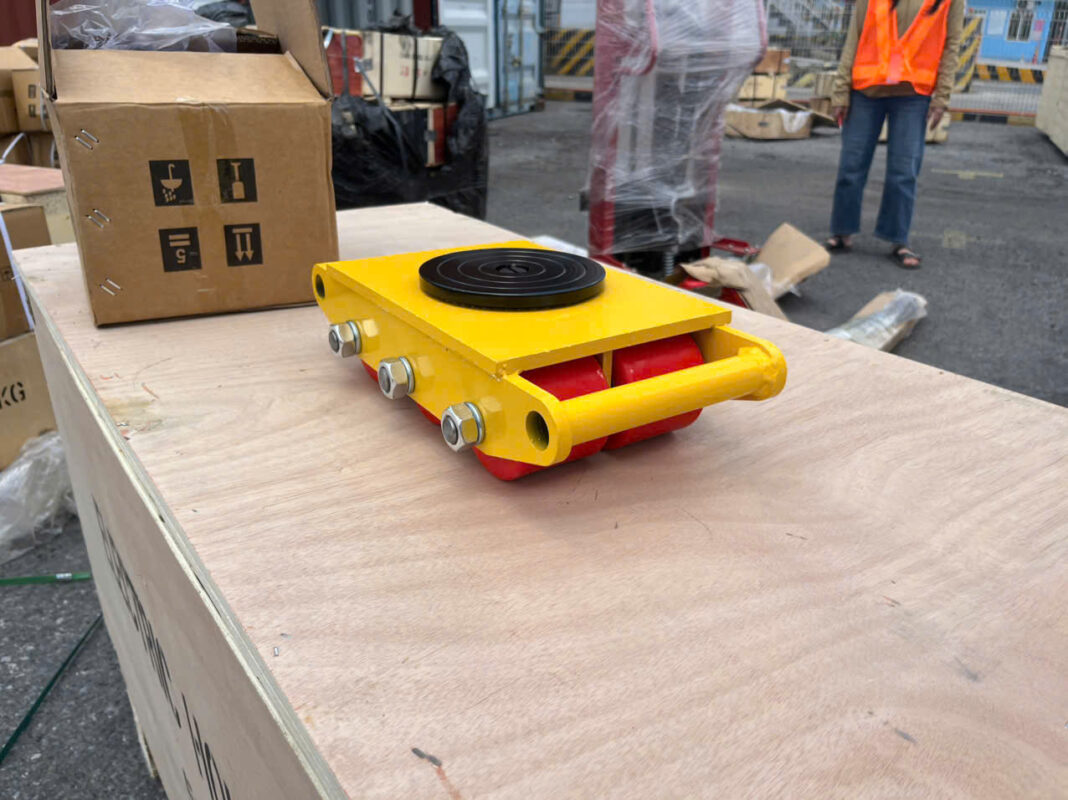 Con rùa chuyển hàng SANKYSU 12 tấn