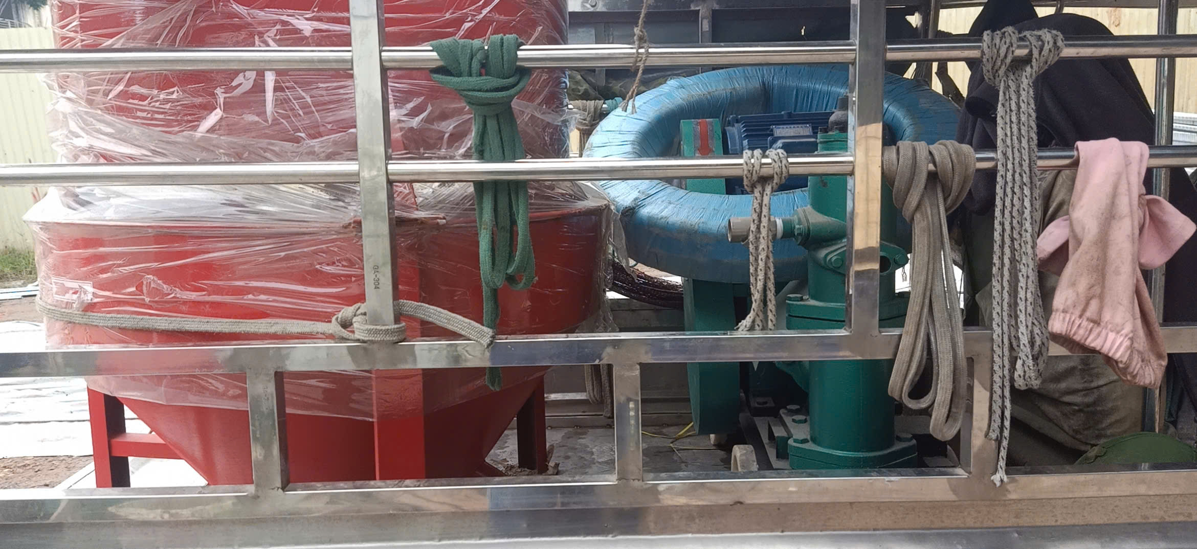 Đóng gói máy trộn bê tông công nghiệp sankysu