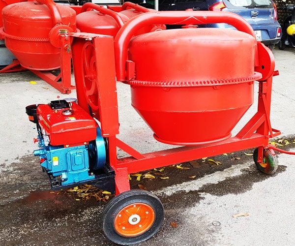 máy trộn bê tông tự do lắp đầu nổ diesel