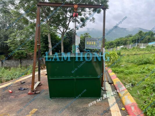 Máng trộn bê tông Lam Hồng 6 khối, dễ sử dụng