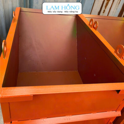 Xuồng tiếp vật liệu LAM HỒNG